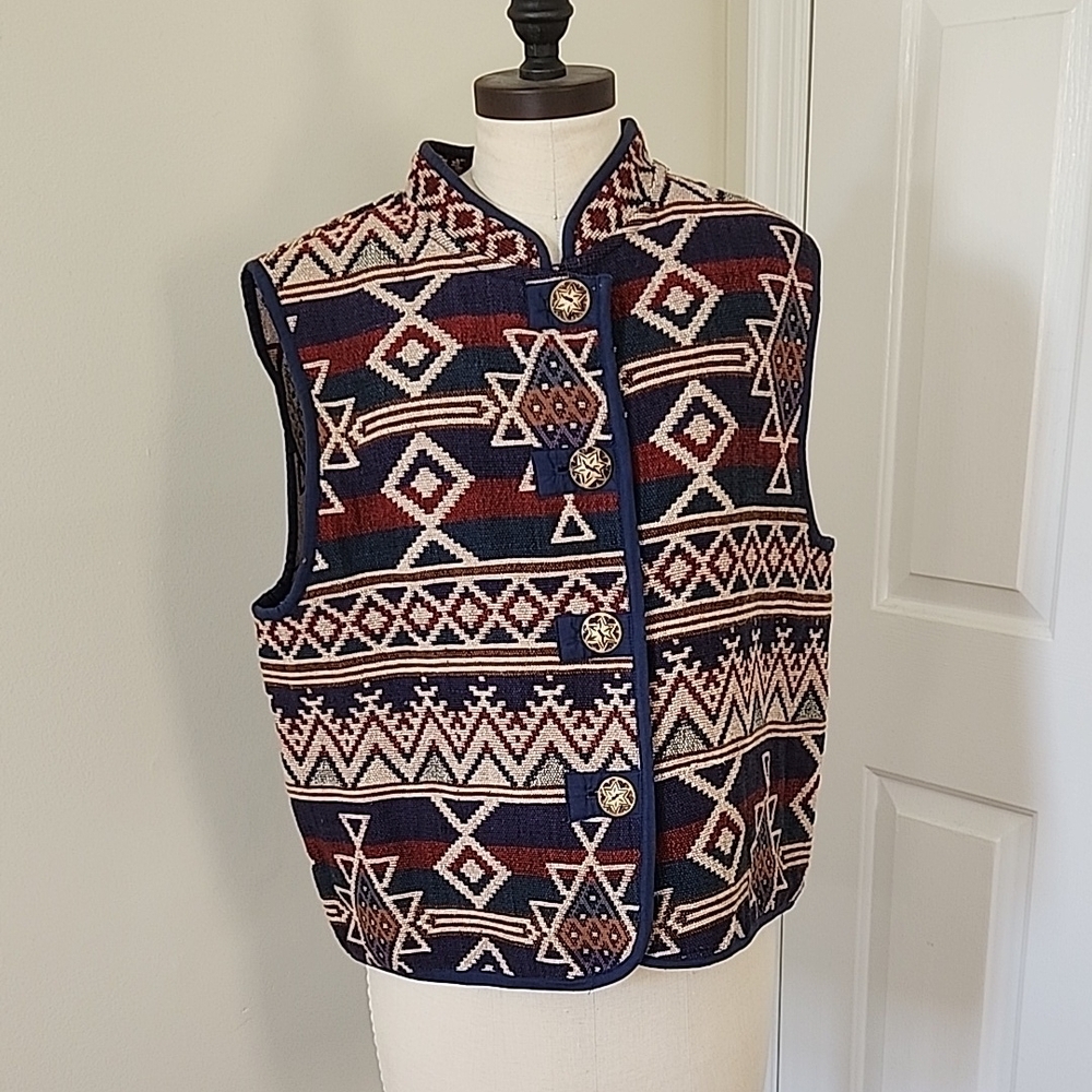 Geometric Patterned Vest with Button Details